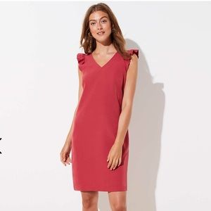 LOFT RUFFLE CAP SLEEVE SHIFT DRESS. NWT. 4.